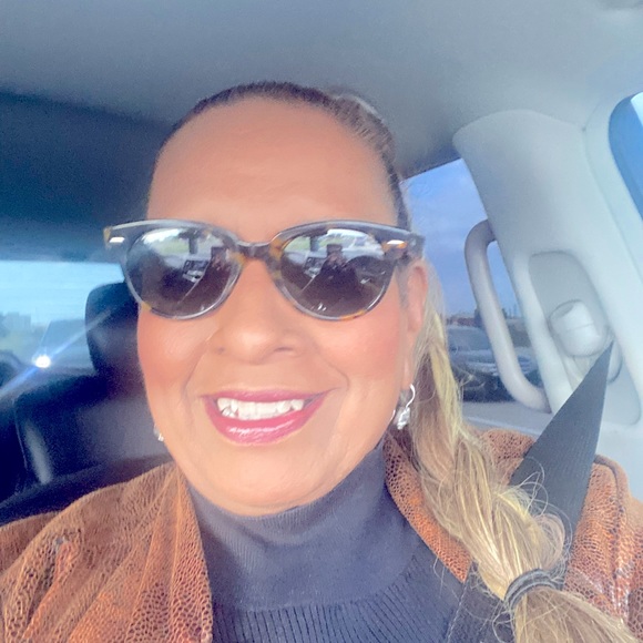 Meet your Posher, Mary - Picture 1 of 1